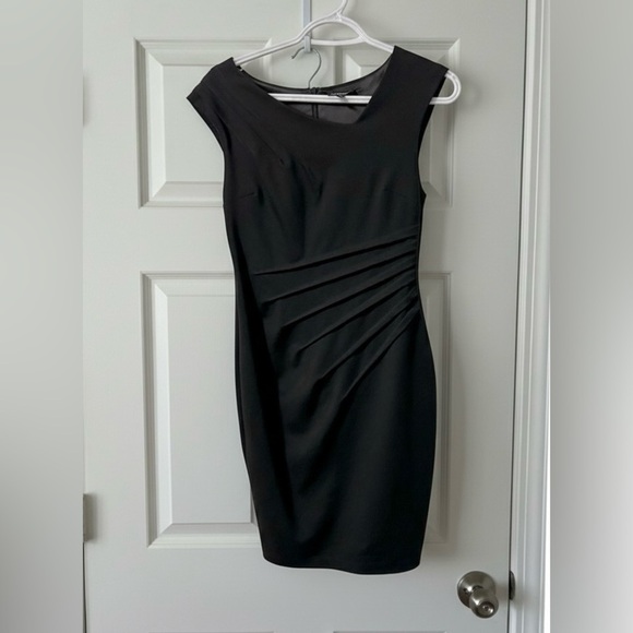 La Château Vintage Cocktail Dress – Size Small - Picture 1 of 2